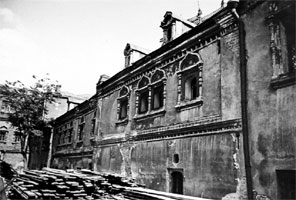Фасад здания правильной палаты до реставрации. Фото А.Л. Телешева (до 1947 года). ГНИМА им. Щусева (ед. хр. 5 -28253)